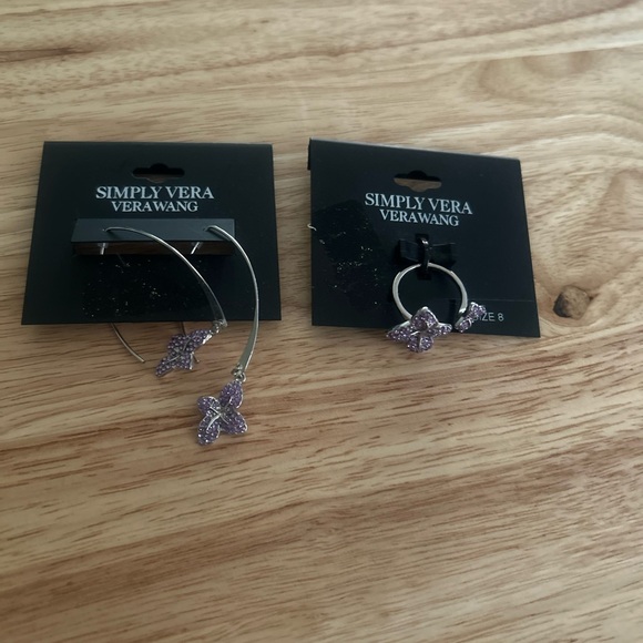 Earrings & ring set - Picture 2 of 6